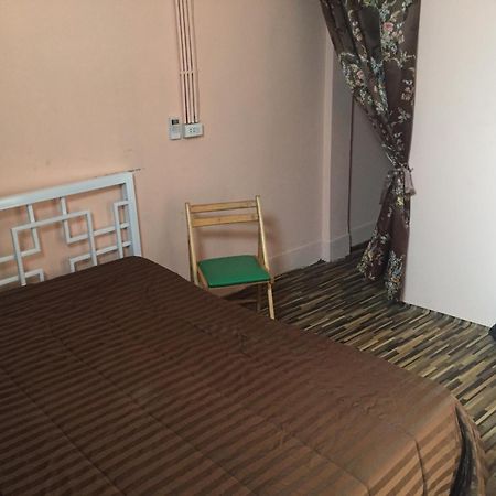 Big Orange Localstay At Siam バンコク都 エクステリア 写真